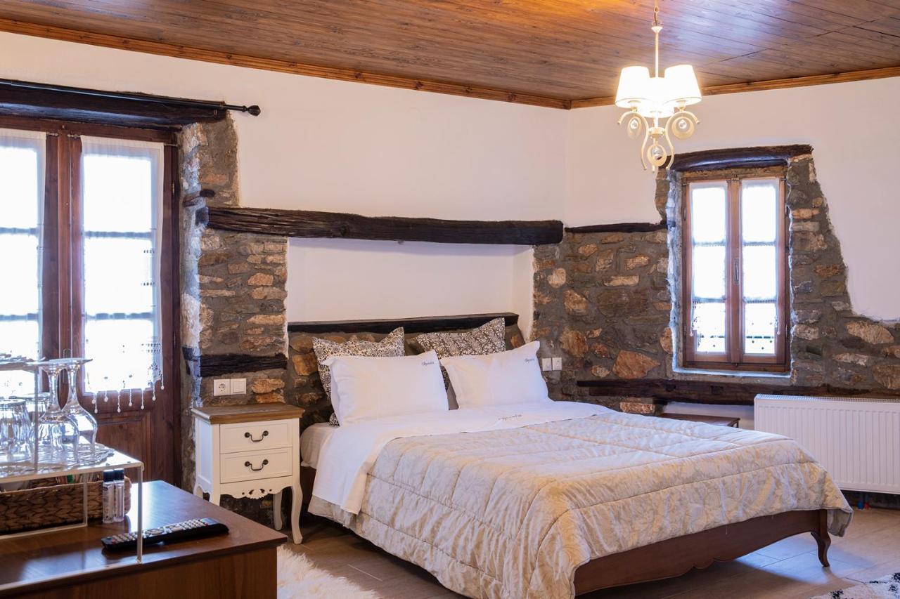 Guesthouse Ourania Palaios Panteleimonas Ngoại thất bức ảnh